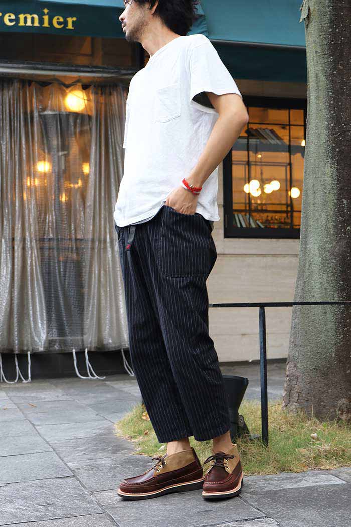 この靴をスタッフが履いてみたイメージ２