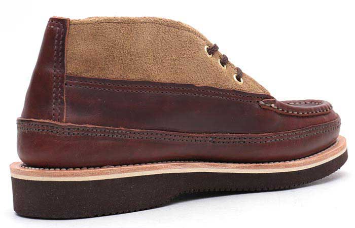 200-27W BROWN CHROMEXL×TAN LARAMIE SUEDEの斜め後方からの写真